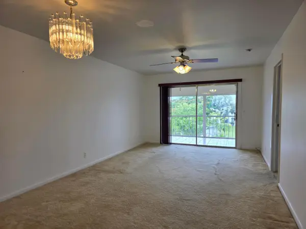 6600 Royal Palm Boulevard #304B, Margate, FL 33063