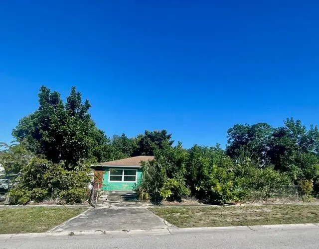 3106 Tropic Boulevard, Fort Pierce, FL 34946 - #1