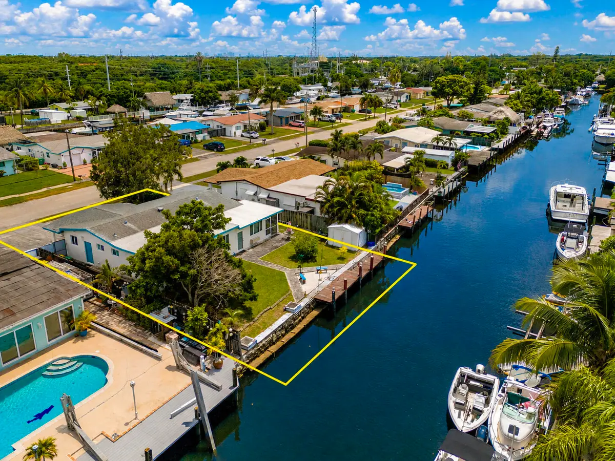 4521 SW 42nd Terrace, Dania Beach, FL 33314 - #1