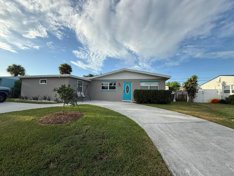 4400 Applecrest Drive, Palm Beach Gardens, FL 33410 - #3