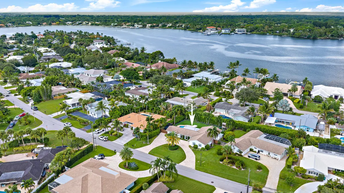 215 Golfview Drive, Tequesta, FL 33469 - #1