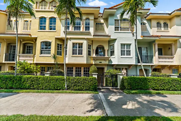 2558 Gardens Parkway, Palm Beach Gardens, FL 33410