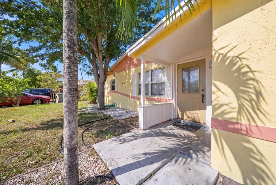 130 NE 21st Court, Pompano Beach, FL 33060 - #2