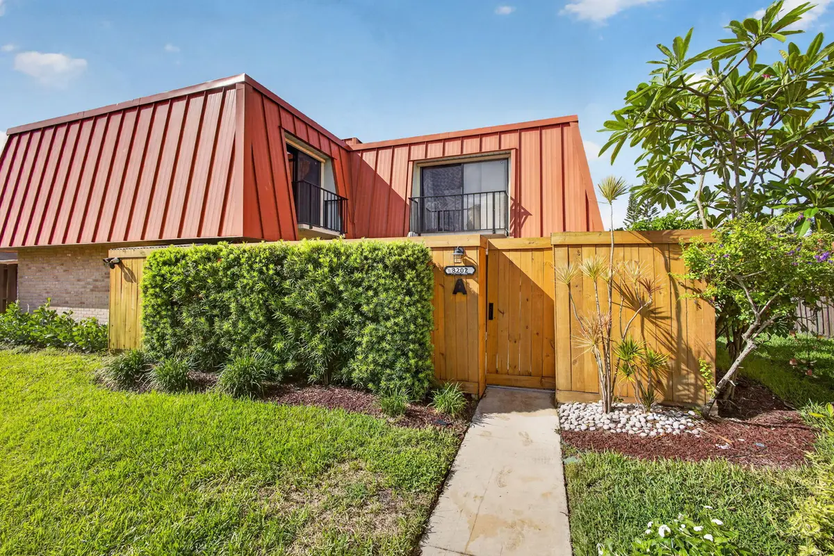 3202 Meridian Way N #A, Palm Beach Gardens, FL 33410 - #1