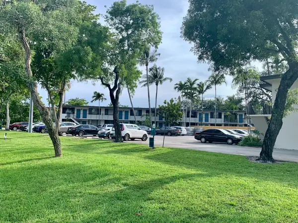 1901 N Andrews Avenue #111, Wilton Manors, FL 33311