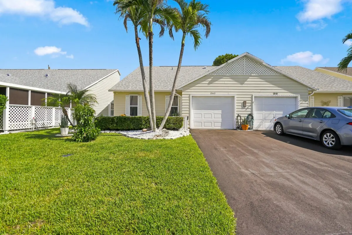 2543 SE Tropical E Circle, Port Saint Lucie, FL 34952 - #1