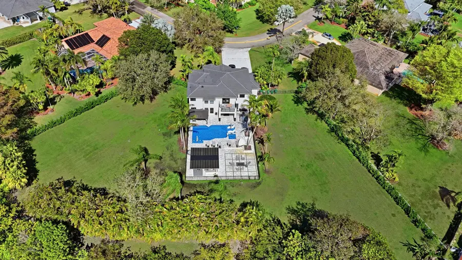 3541 Carlton Lane, Davie, FL 33330 - #2