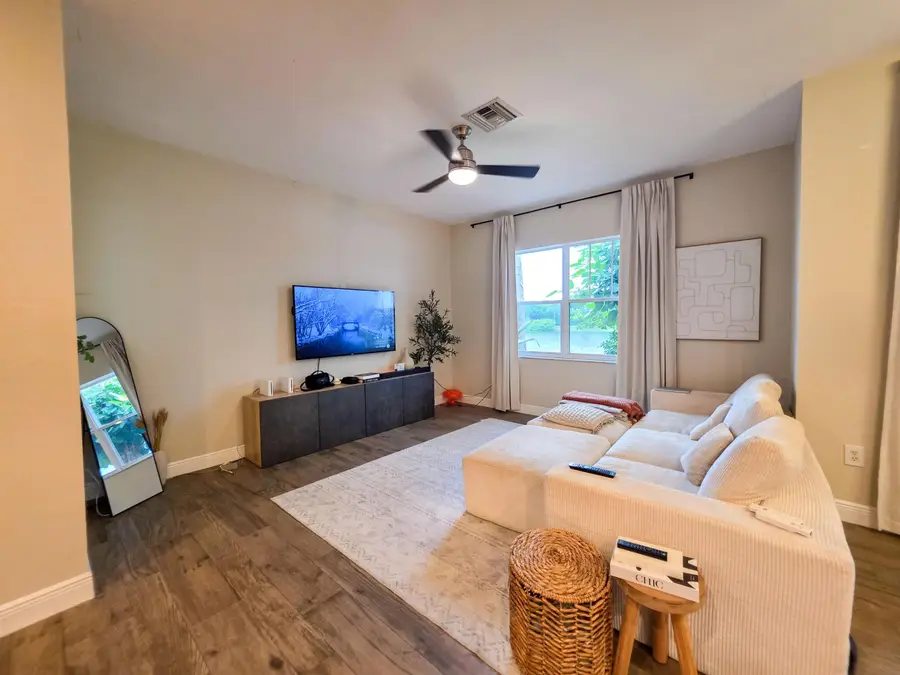 855 Marina Del Ray Lane #1, West Palm Beach, FL 33401 - #3