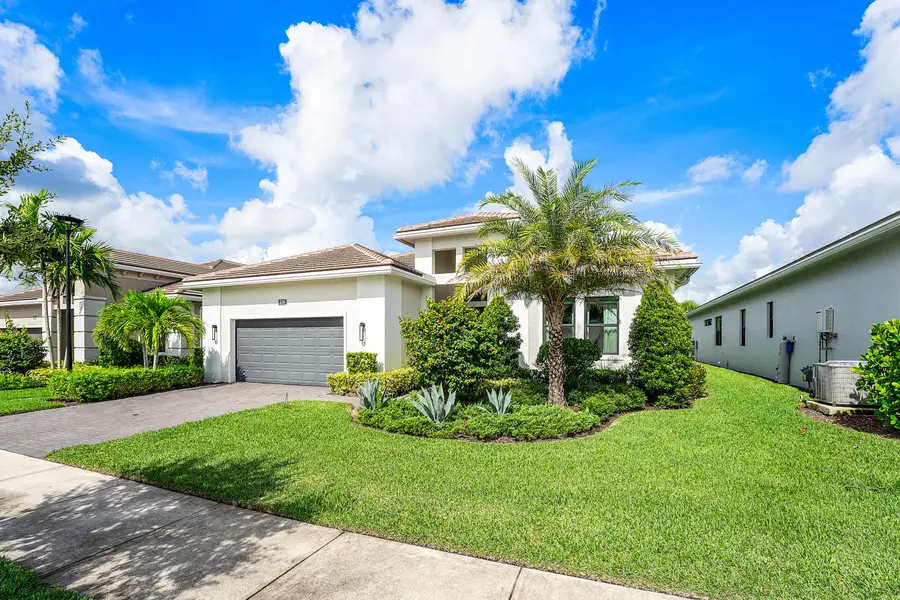 5395 St Vincent Lane, Westlake, FL 33470 - #2