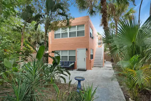 226 S Palmway, Lake Worth Beach, FL 33460