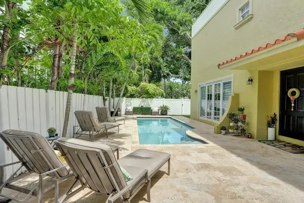 1411 NE 7th Street, Fort Lauderdale, FL 33304