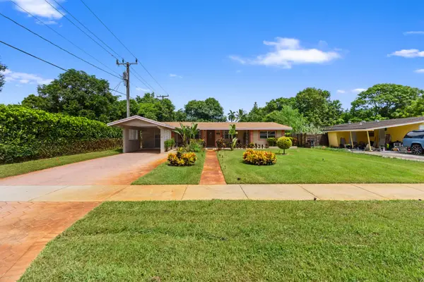 316 NW 44th Avenue, Plantation, FL 33317