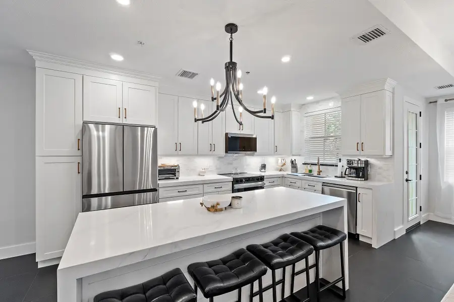11774 Valencia Gardens Avenue, Palm Beach Gardens, FL 33410 - #3