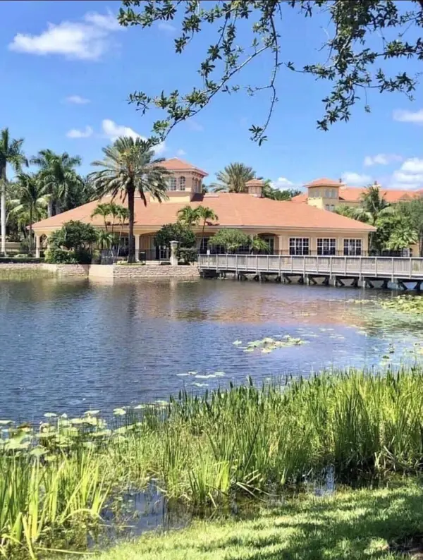 2486 San Pietro Circle, Palm Beach Gardens, FL 33410