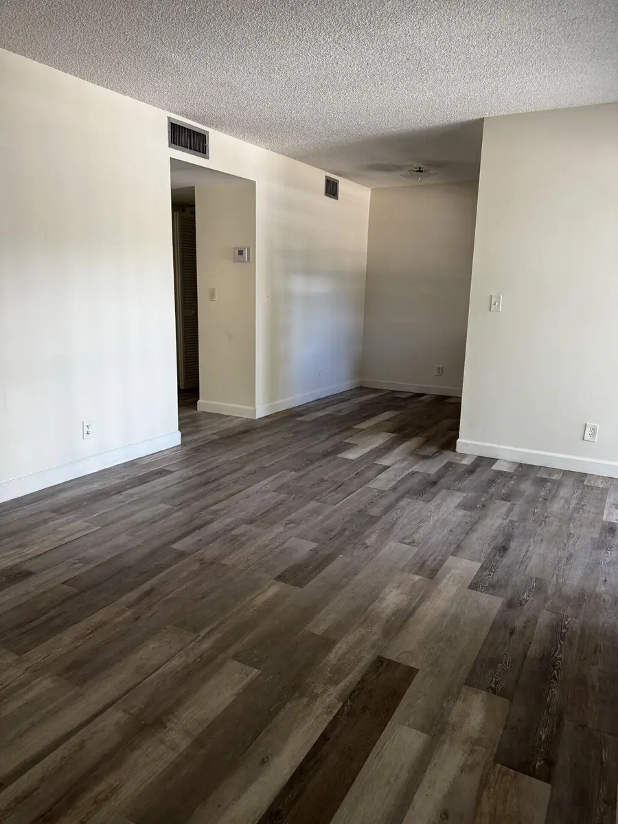 117 N E Street, Lake Worth Beach, FL 33460 - #2