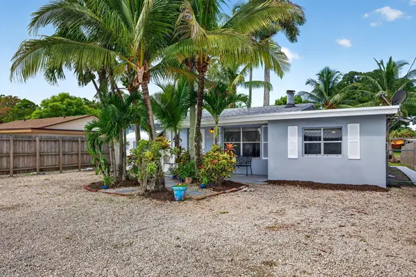 1873 SW 28th Terrace, Fort Lauderdale, FL 33312