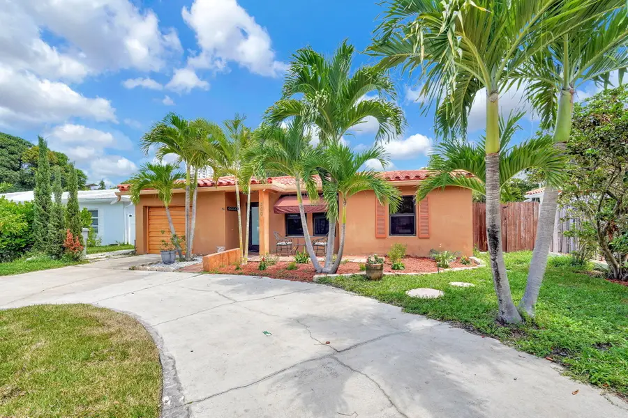 300 S Riverside Drive, Pompano Beach, FL 33062 - #2
