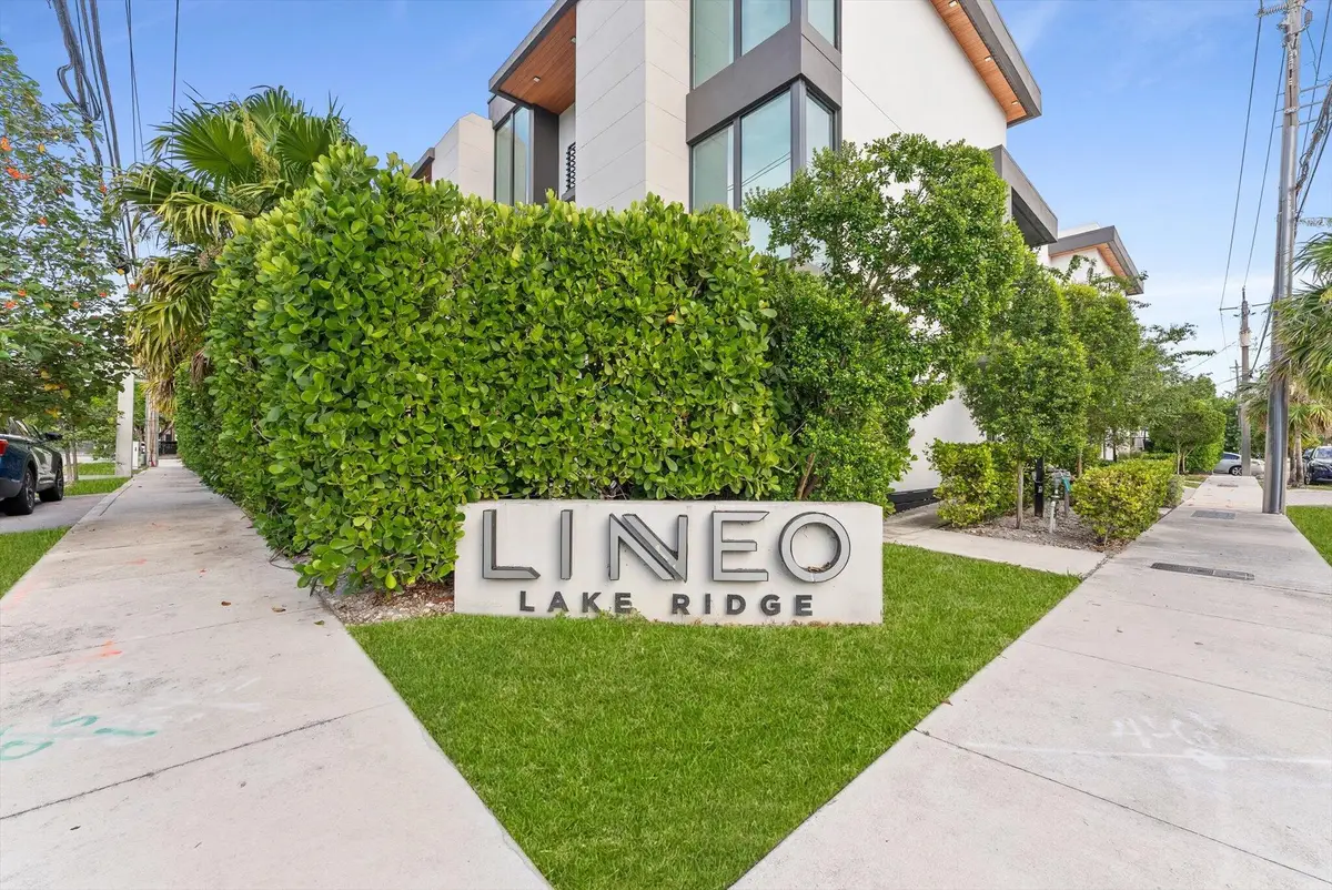 1048 N Victoria Park Road, Fort Lauderdale, FL 33304 - #1