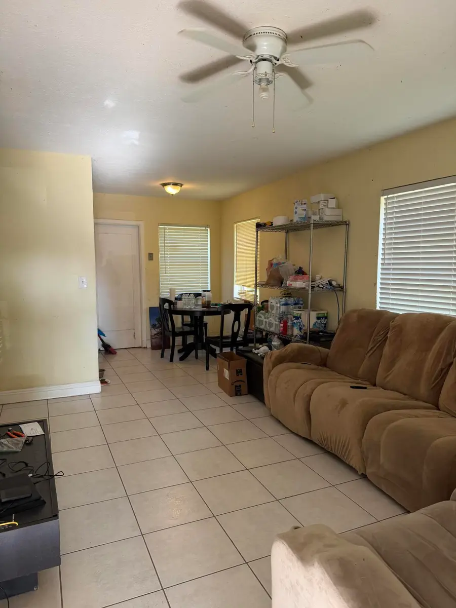429 SW 22nd Terrace, Fort Lauderdale, FL 33312 - #2