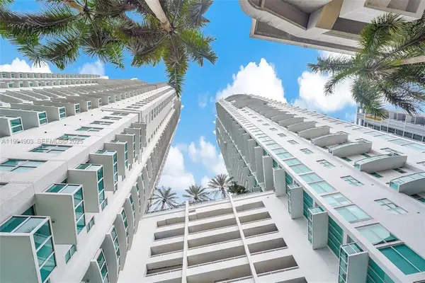 41 SE 5 Street #417, Miami, FL 33131