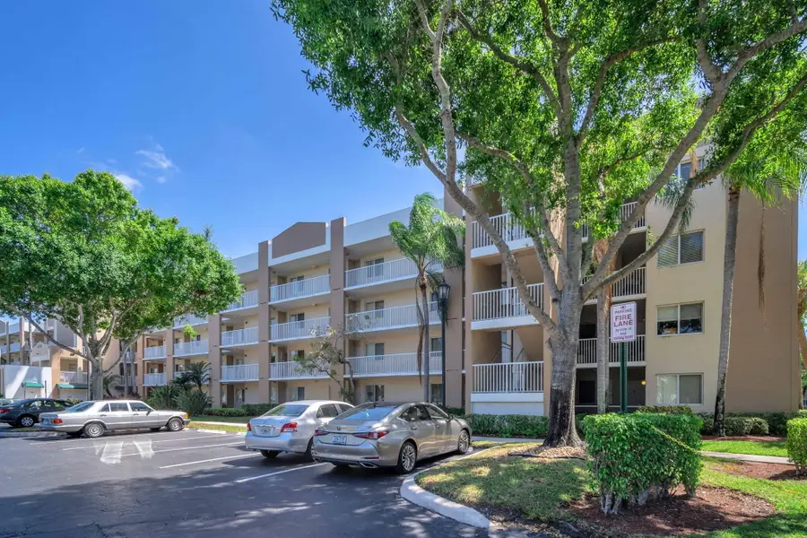 9560 Weldon Circle #J210, Tamarac, FL 33321 - #2