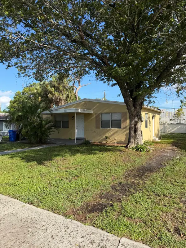 2501 SW 3rd Street, Fort Lauderdale, FL 33312