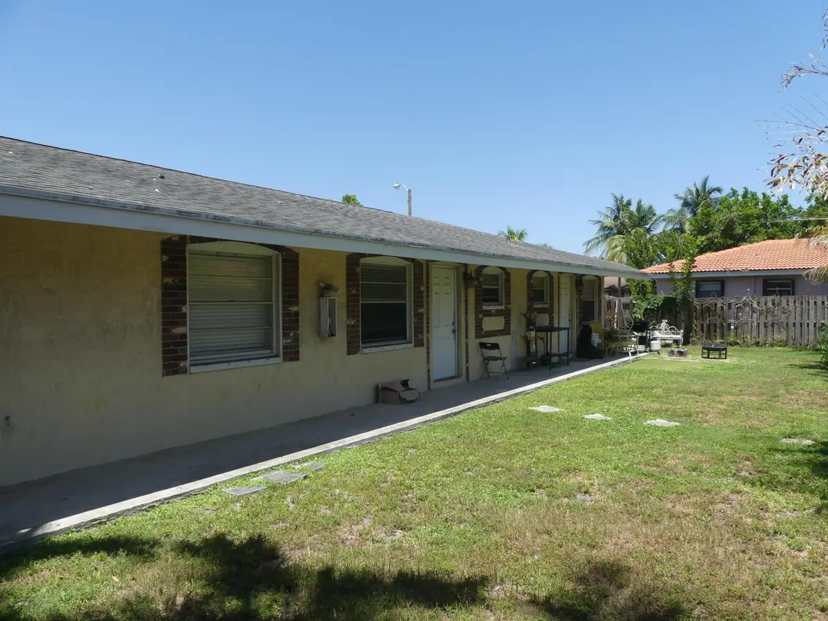 131 SW 15th Street #1-3, Pompano Beach, FL 33060 - #1