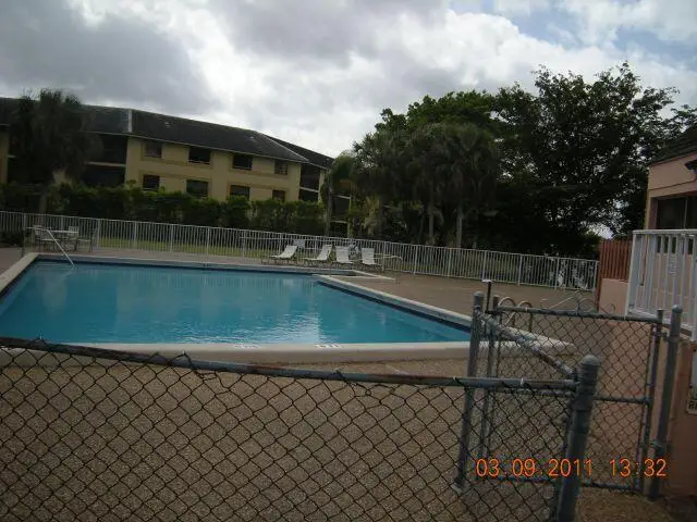 8921 NW 28th Drive #F, Coral Springs, FL 33065 - #3