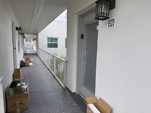 370 Burgundy H #H, Delray Beach, FL 33484