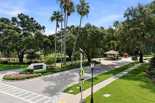 508 E Tall Oaks Drive, Palm Beach Gardens, FL 33410