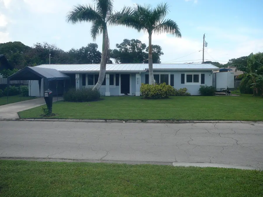 2100 W Esplanade, Fort Pierce, FL 34982 - #2