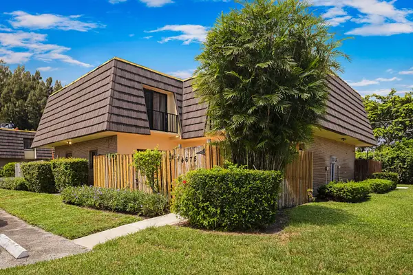 4675 Cherry Road, West Palm Beach, FL 33417