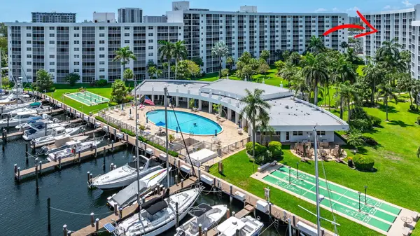 2731 NE 14th St Causeway #702, Pompano Beach, FL 33062