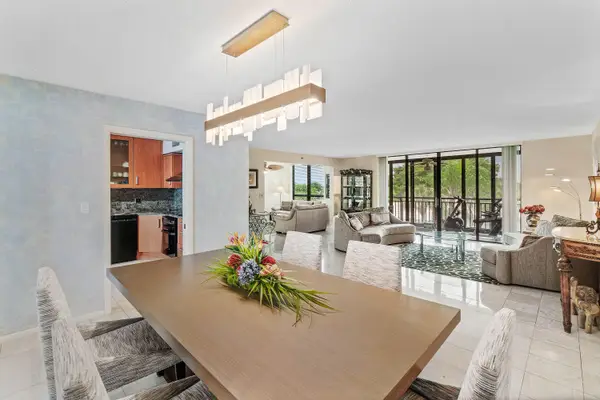 7202 Promenade Drive #401, Boca Raton, FL 33433