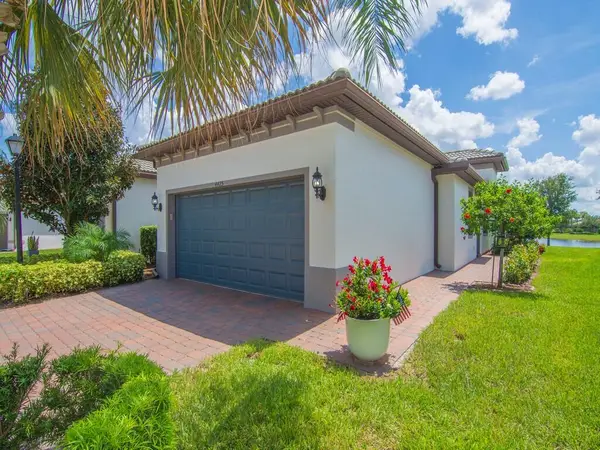4425 Beauty Leaf Circle, Vero Beach, FL 32967