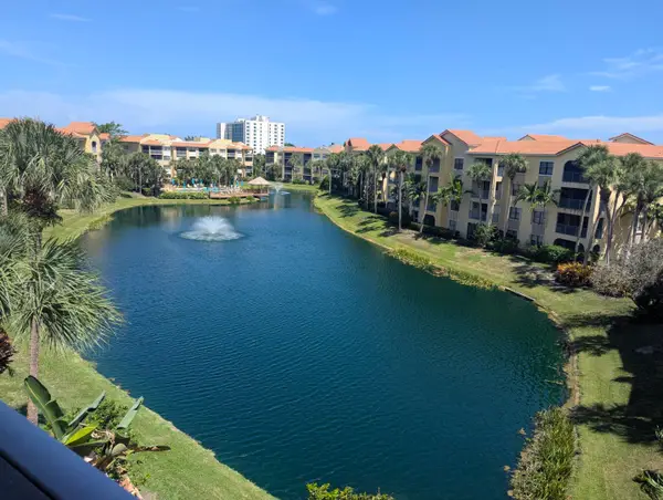 200 Uno Lago Drive #405, Juno Beach, FL 33408