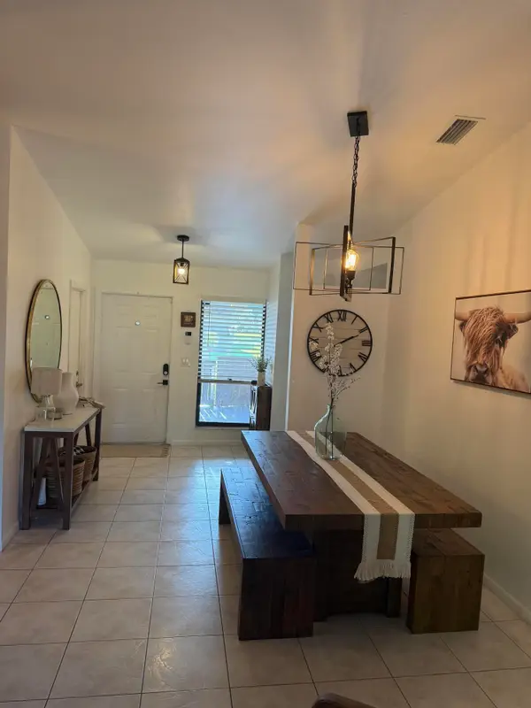 24 Winchmore Lane #24, Boynton Beach, FL 33426