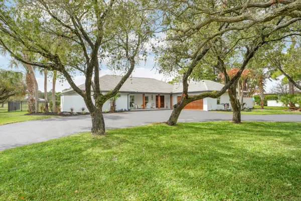 4042 SW Bimini Circle N, Palm City, FL 34990