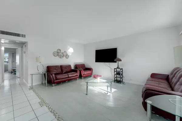 173 Valencia H, Delray Beach, FL 33446