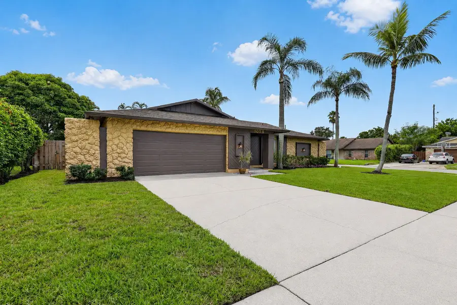 1058 Fernlea Drive, West Palm Beach, FL 33417 - #2