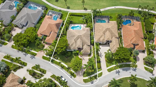 9054 Lakes Boulevard, West Palm Beach, FL 33412