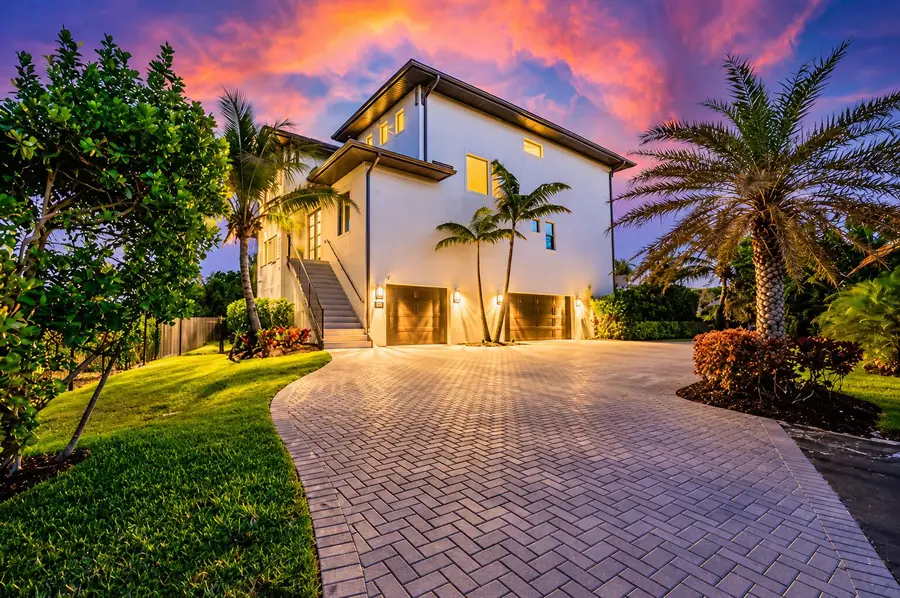 7683 Pelican Pointe Drive, Jensen Beach, FL 34957 - #2