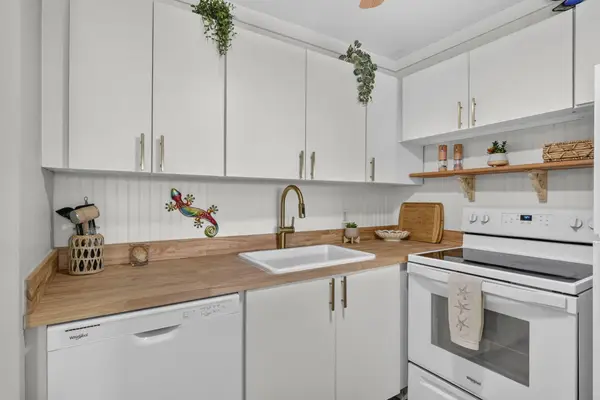 62 Sussex C, West Palm Beach, FL 33417