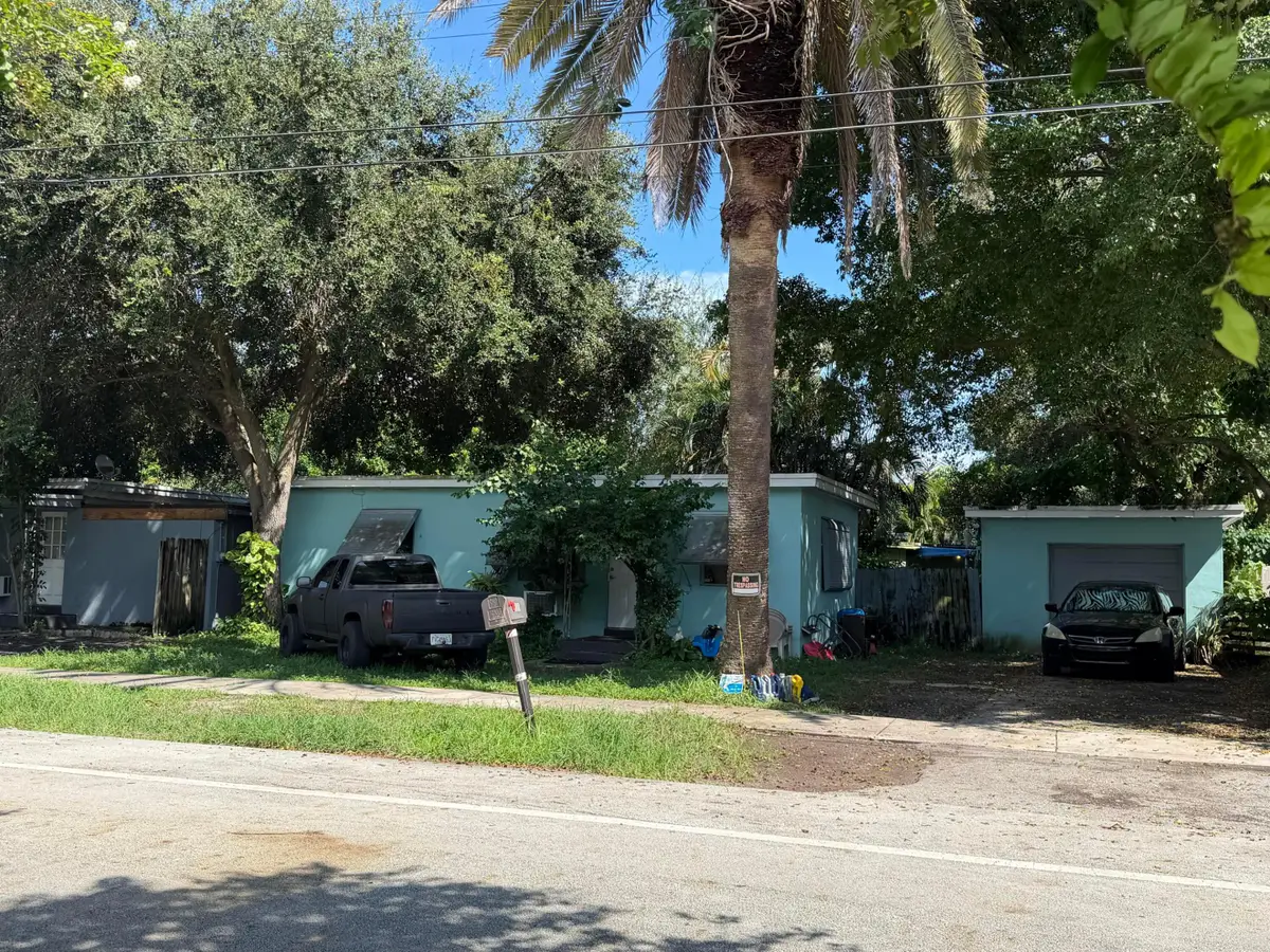 606 Columbus Parkway, Hollywood, FL 33021 - #1
