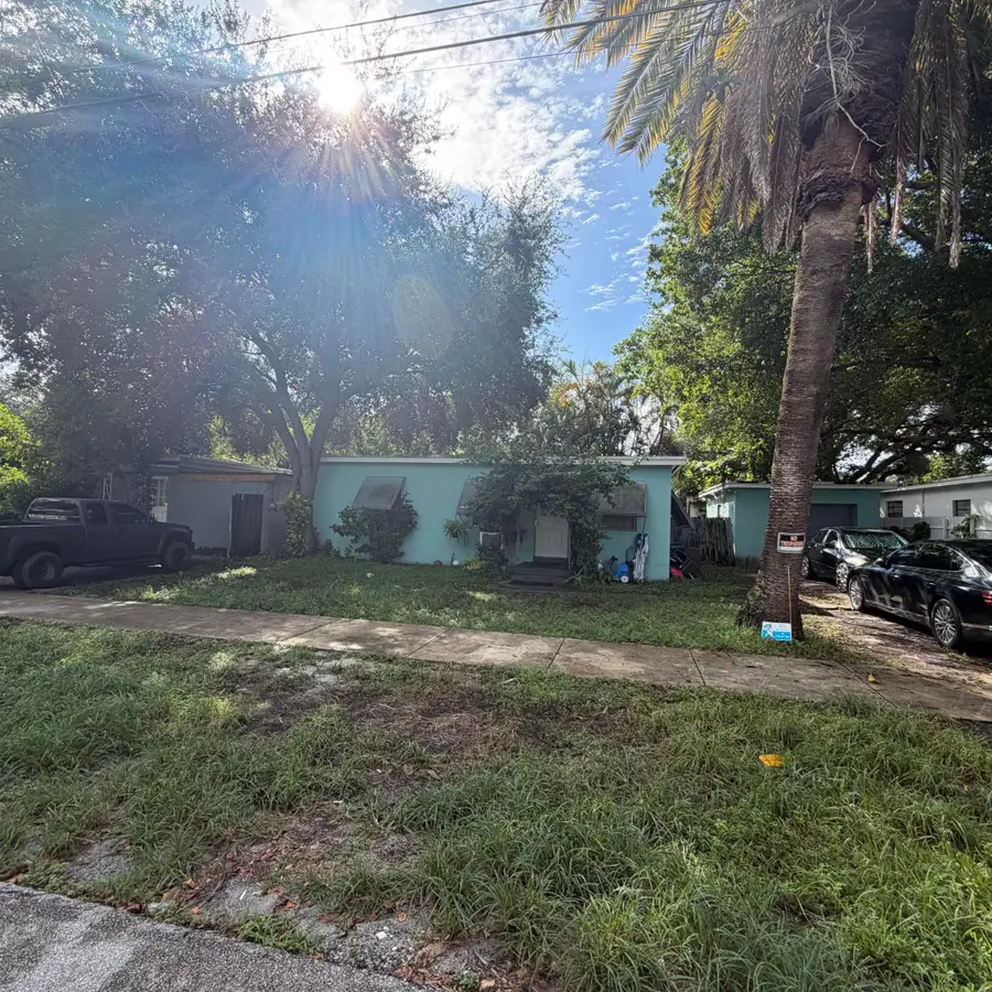 606 Columbus Parkway, Hollywood, FL 33021 - #2