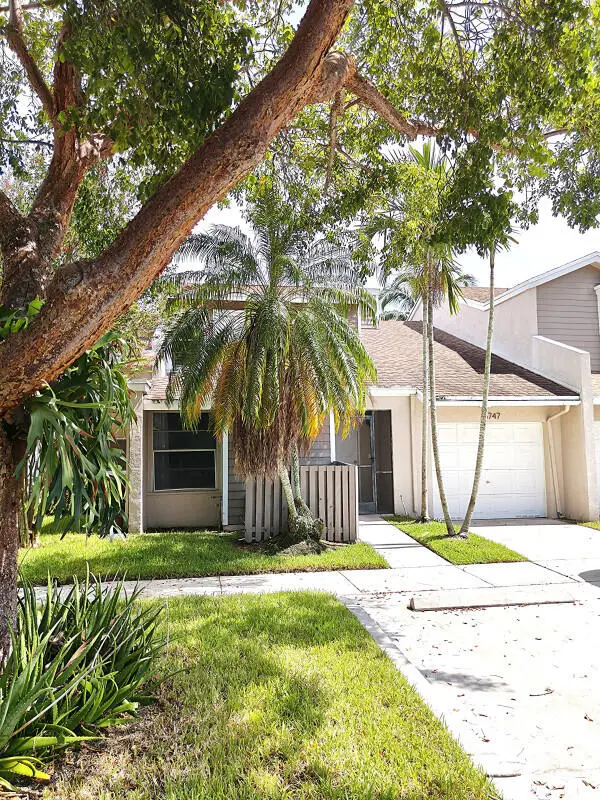 15747 Woodgate Place, Sunrise, FL 33326