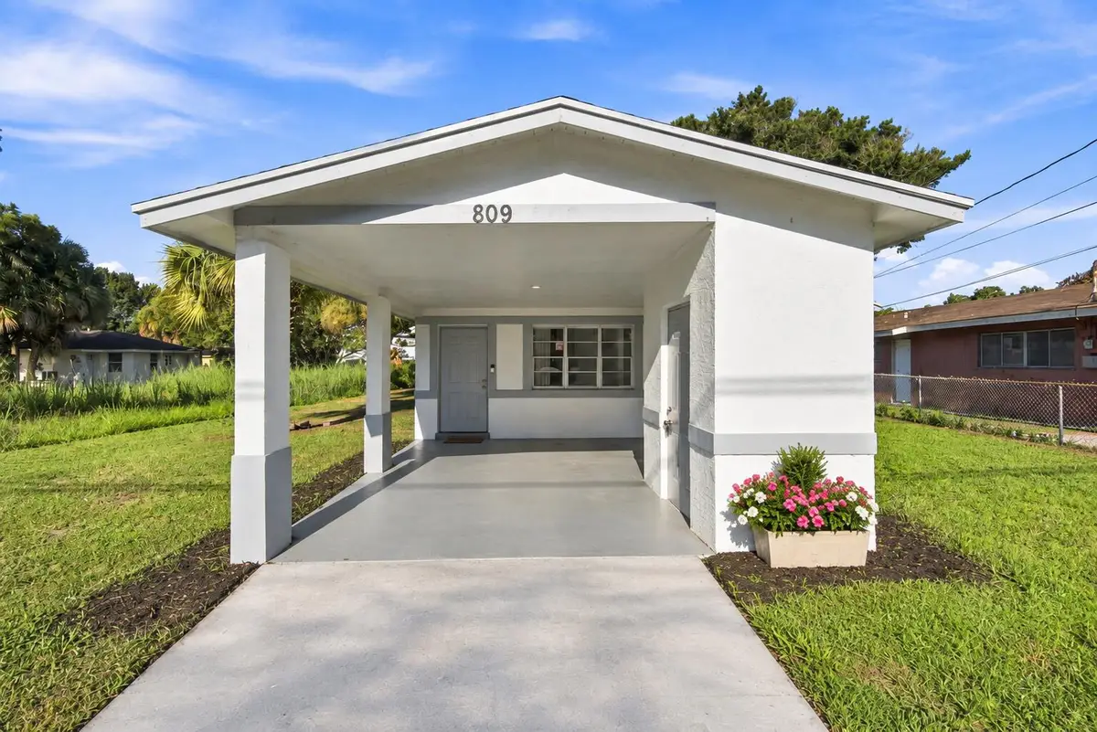 809 N 22nd Street, Fort Pierce, FL 34950 - #1