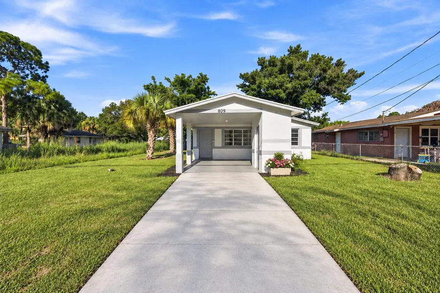 809 N 22nd Street, Fort Pierce, FL 34950 - #2
