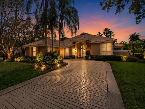 1207 Manor Drive S, Weston, FL 33326