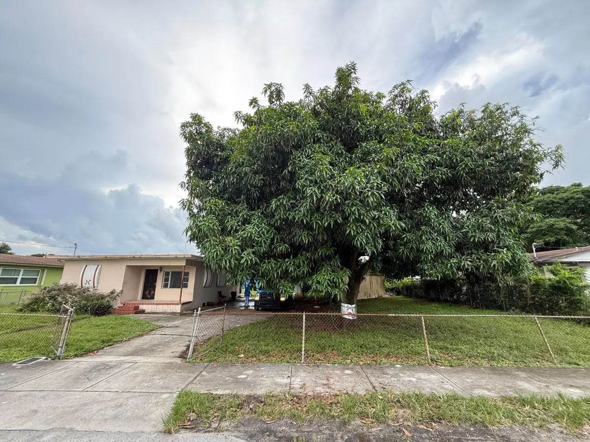 1628 NW 154th Street, Miami Gardens, FL 33054 - #1